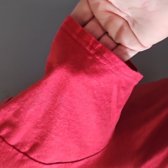 The Flash Red Short Sleeve Tee with Yellow Graphics - Picture 8 of 12